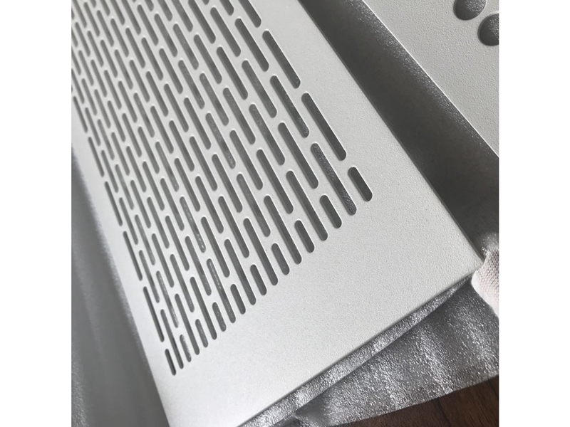 Aluminum-plate-with-white-powder-coating-